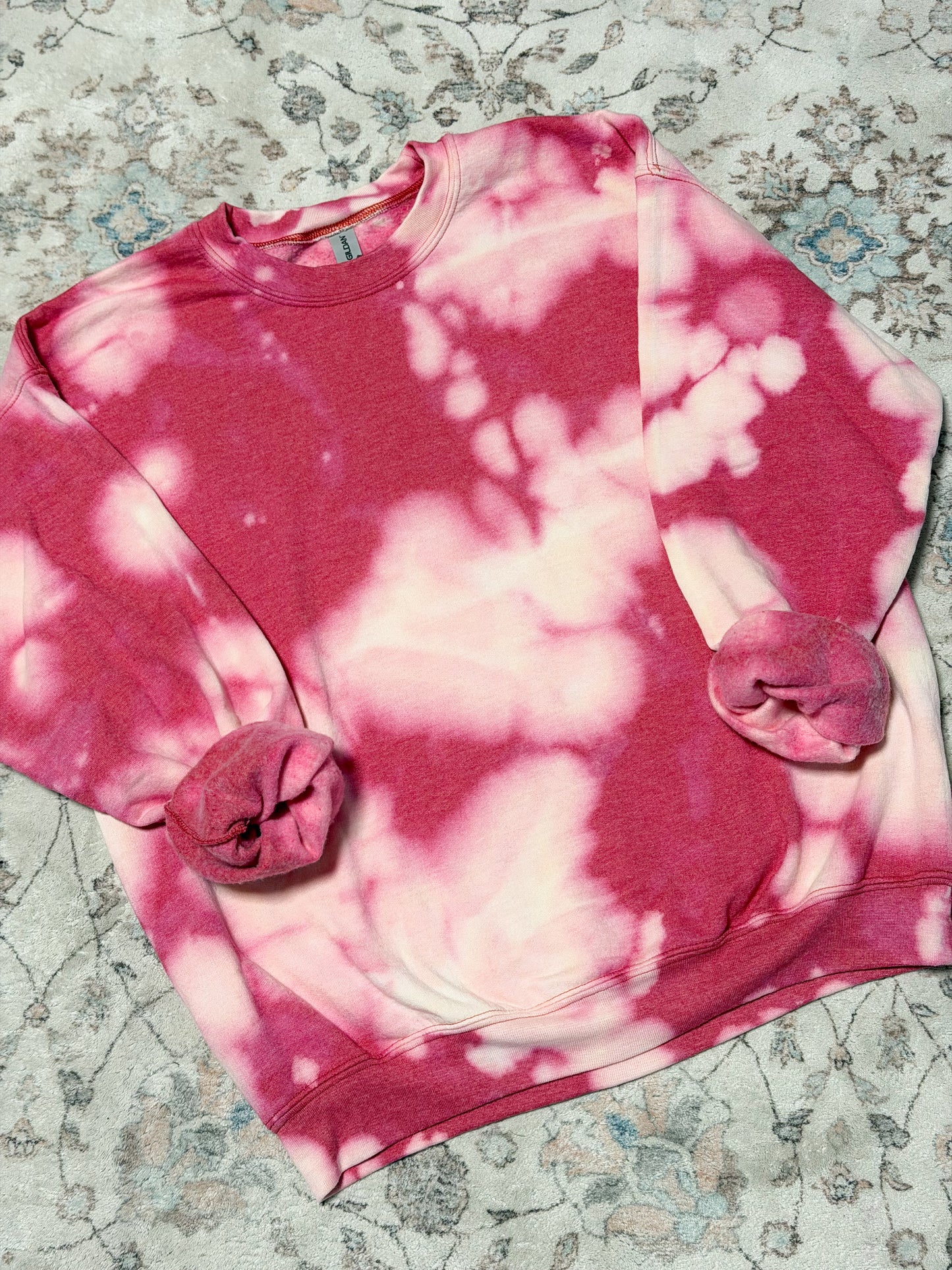 Scarlet Red acid washed sweatshirt